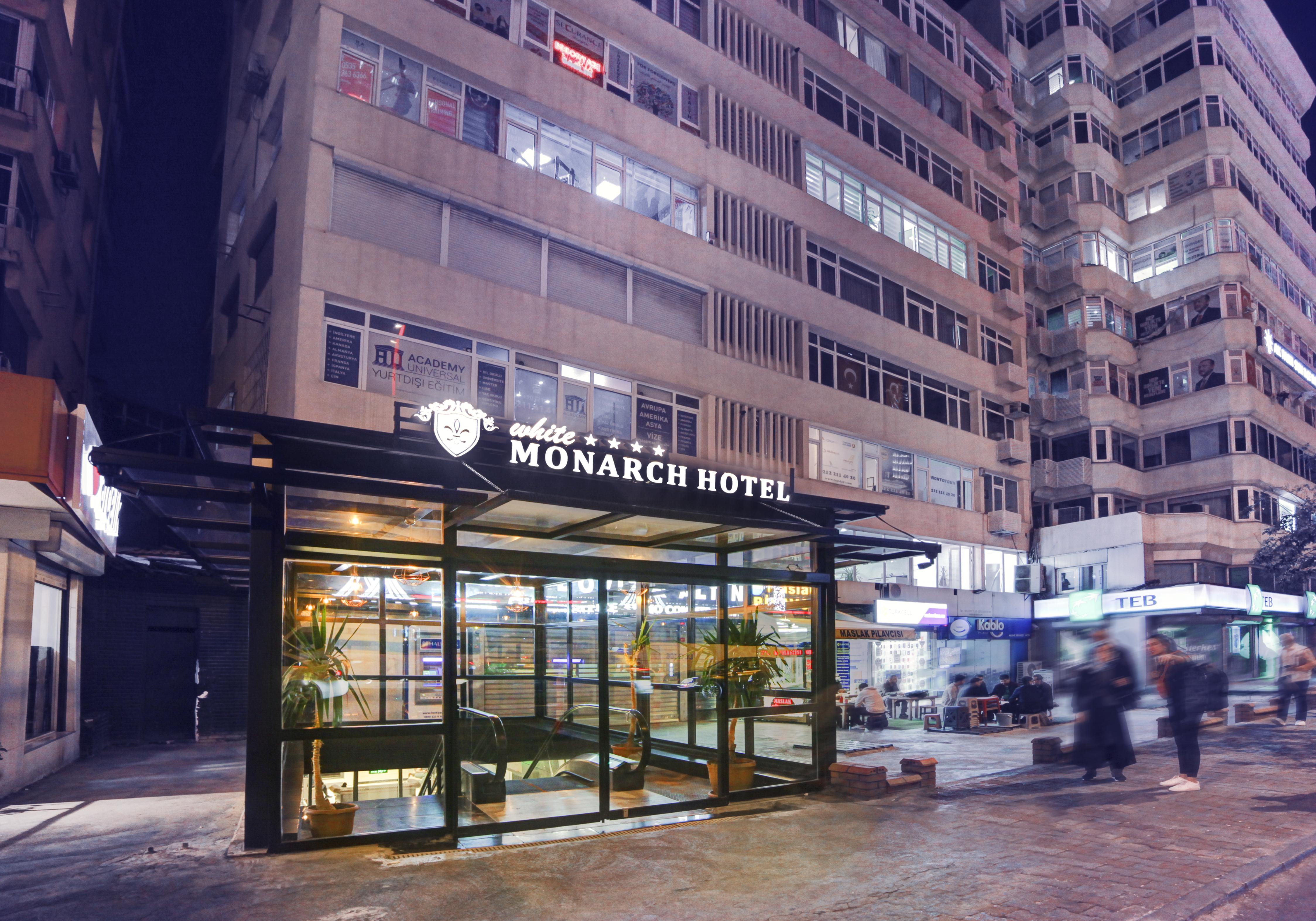 Otel White Monarch